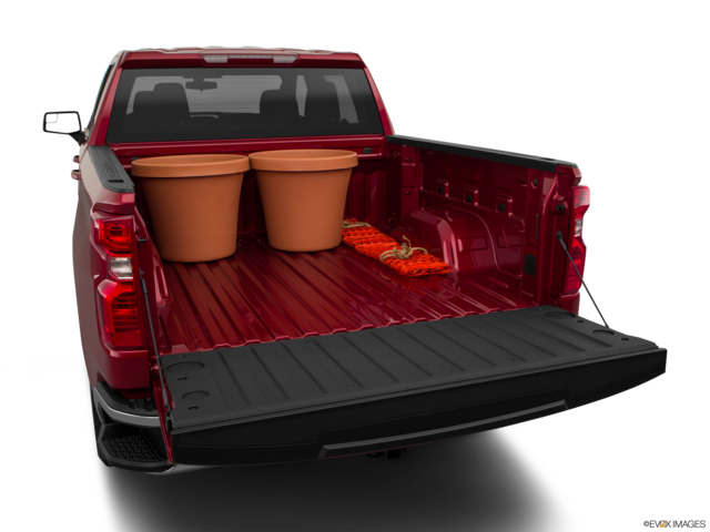 2019 chevrolet silverado-1500 cargo area with stuff