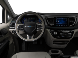 2019 chrysler pacifica-hybrid dashboard