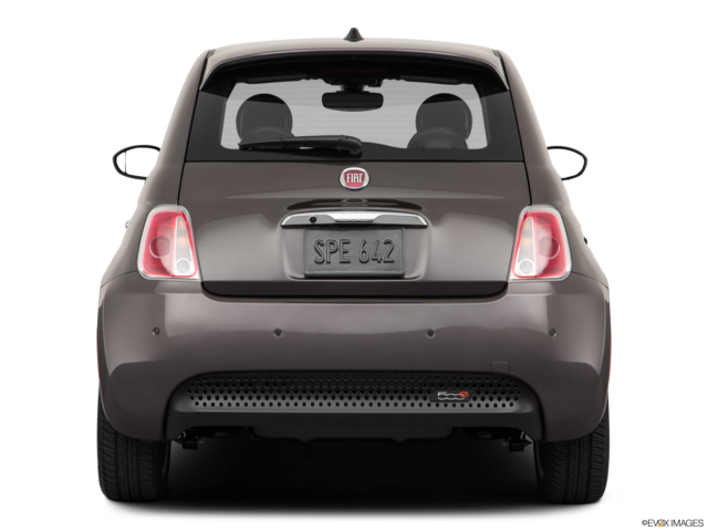 2019 fiat 500e back