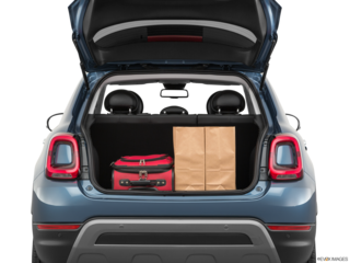 2019 fiat 500x cargo area with stuff