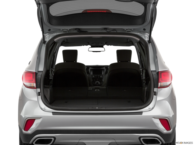 2019 hyundai santa-fe-xl cargo area empty