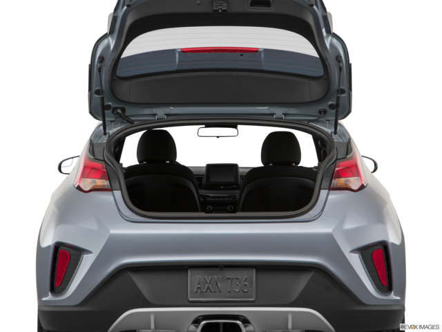 2019 hyundai veloster cargo area empty