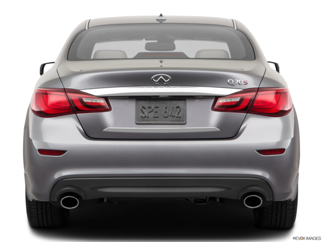 2019 infiniti q70 back