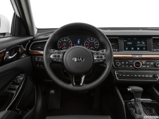 2019 kia cadenza dashboard