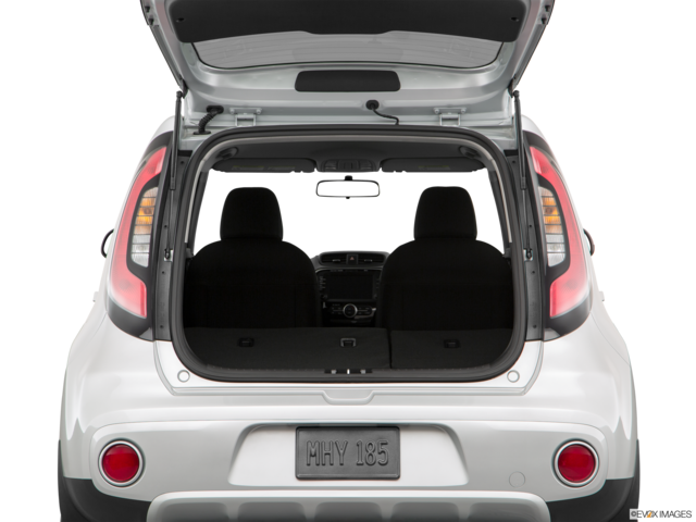 2019 kia soul cargo area empty