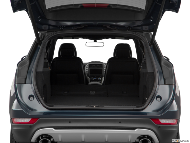 2019 lincoln mkc cargo area empty