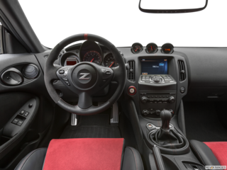 2019 nissan 370z dashboard