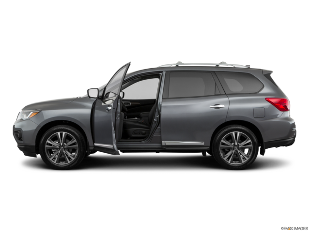 2019 nissan pathfinder side