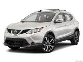 2019 nissan rogue-sport angled front