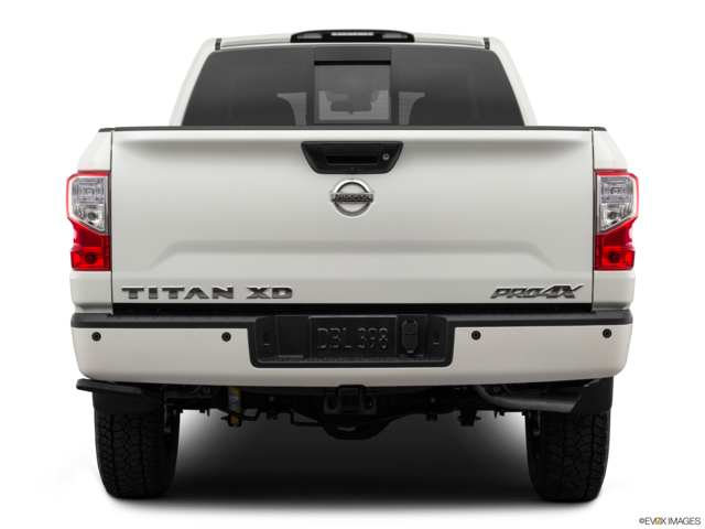 2019 nissan titan-xd back