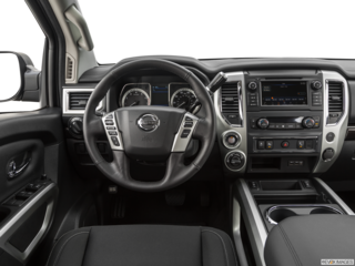 2019 nissan titan dashboard