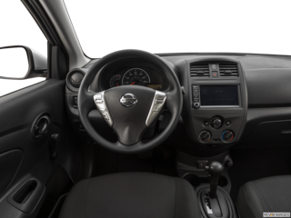 2019 nissan versa dashboard