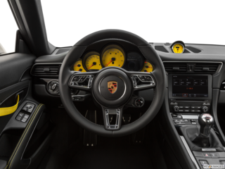 2019 porsche 911 dashboard