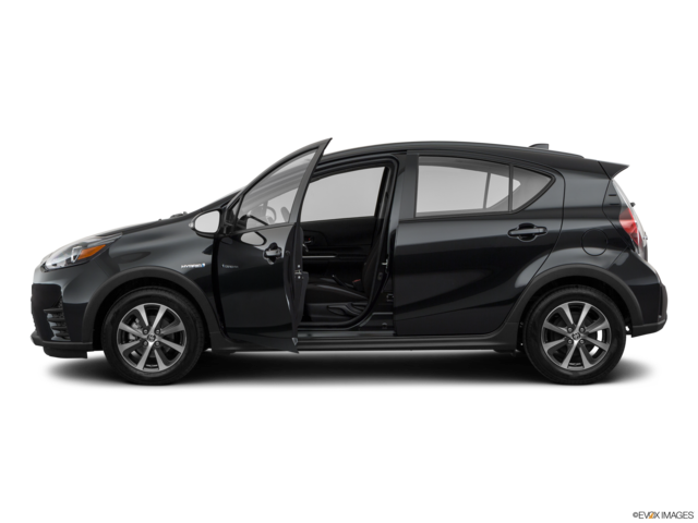 2019 toyota prius-c side