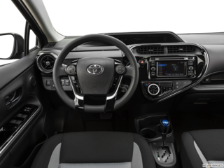 2019 toyota prius-c dashboard