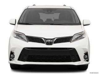 2019 toyota sienna front