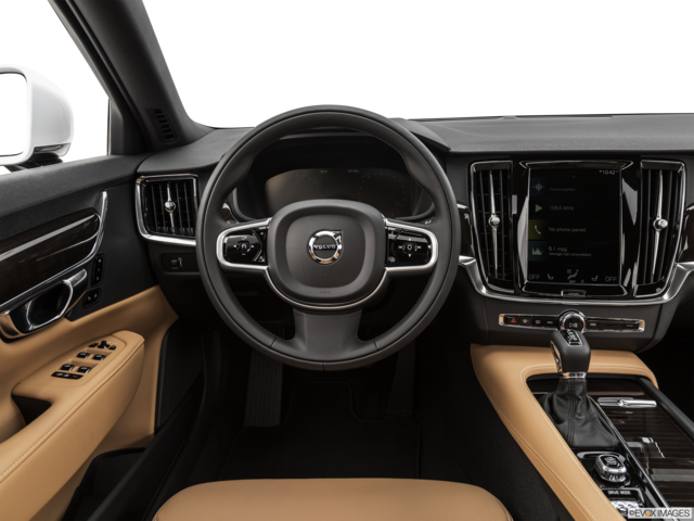 2019 volvo s90 dashboard