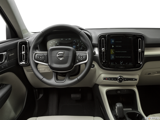 2019 volvo xc40 dashboard