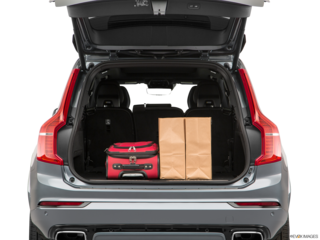 2019 volvo xc90 cargo area with stuff