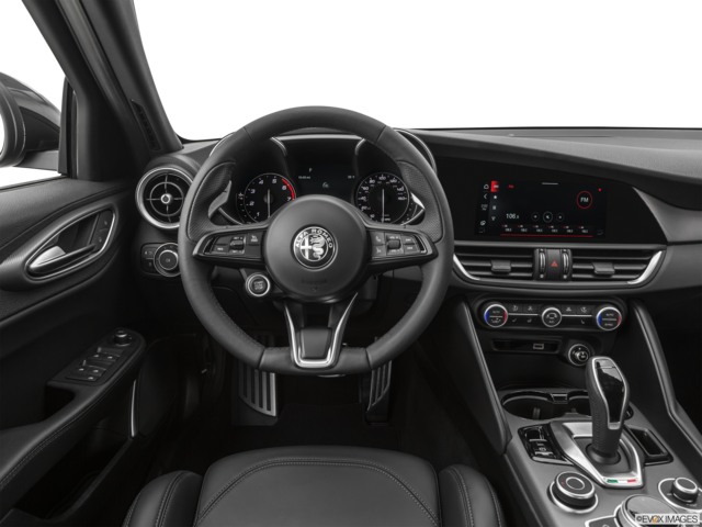 2020 alfa-romeo giulia dashboard
