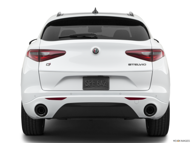 2020 alfa-romeo stelvio back