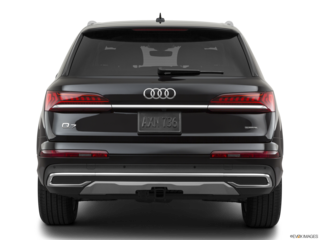 2020 audi q7 back