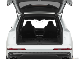 2020 audi sq7 cargo area empty