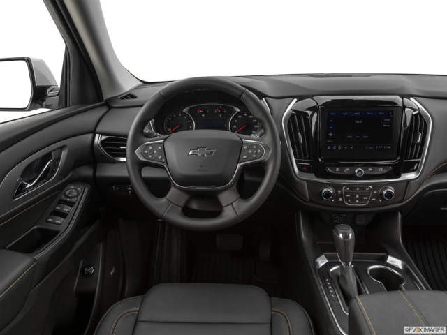 2020 chevrolet traverse dashboard