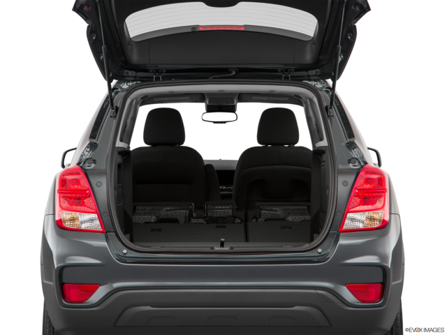 2020 chevrolet trax cargo area empty