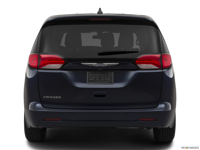 2020 chrysler voyager back