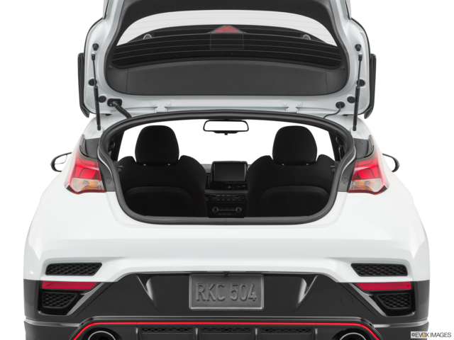 2020 hyundai veloster cargo area empty