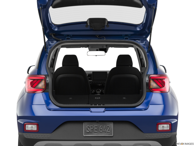 2020 hyundai venue cargo area empty
