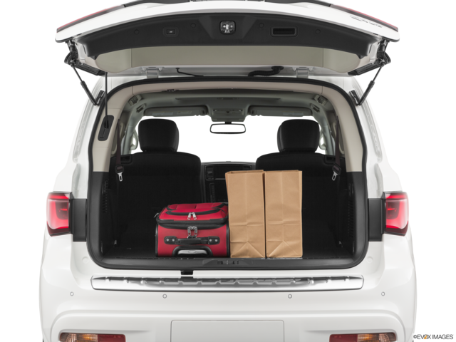 2020 infiniti qx80 cargo area with stuff