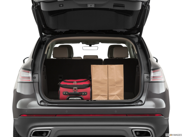 2020 lincoln nautilus cargo area with stuff