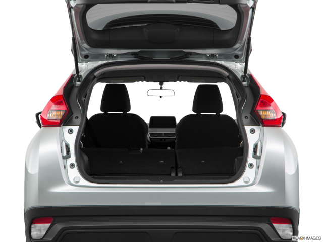 2020 mitsubishi eclipse-cross cargo area empty