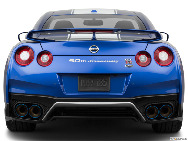 2020 nissan gt-r back