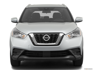 2020 nissan kicks front