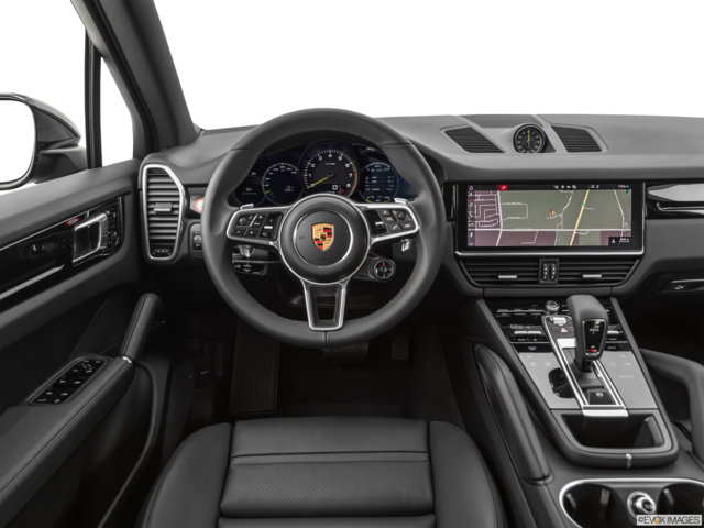 2020 porsche cayenne-hybrid dashboard