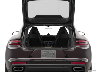 2020 porsche panamera cargo area empty