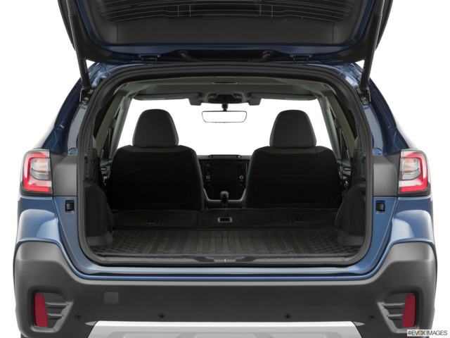 2020 subaru outback cargo area empty