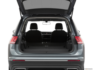 2020 volkswagen tiguan cargo area empty