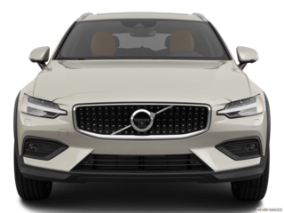 2020 volvo v60-cross-country front