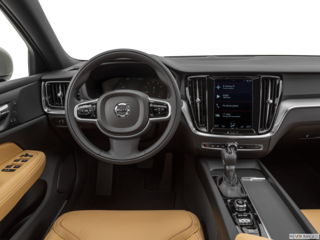 2020 volvo v60-cross-country dashboard