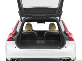 2020 volvo v90 cargo area empty