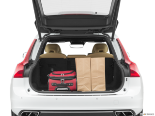 2020 volvo v90 cargo area with stuff