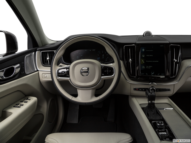 2020 volvo xc60 dashboard