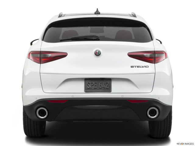 2021 alfa-romeo stelvio back