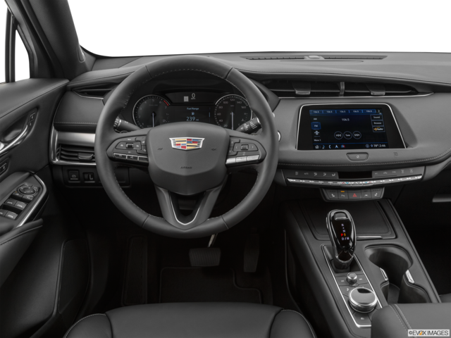 2021 cadillac xt4 dashboard