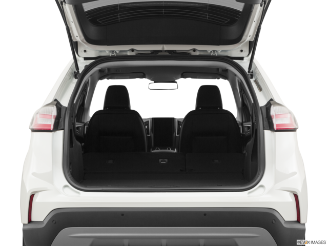 2021 ford edge cargo area empty