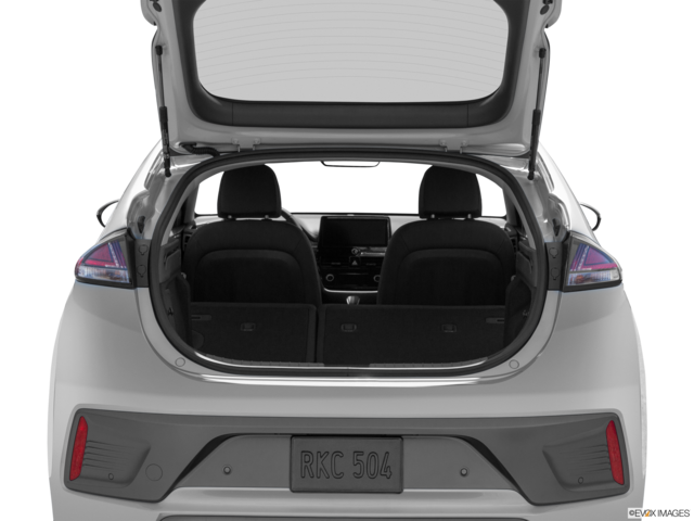 2021 hyundai ioniq-plug-in-hybrid cargo area empty